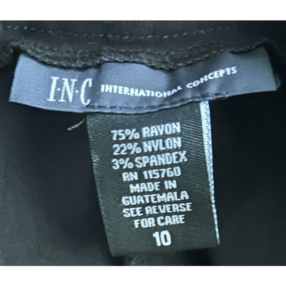 NWT INC International Concepts Stud-Trim Mid-Rise Pull-On Bermuda Shorts 10 - Picture 6 of 6